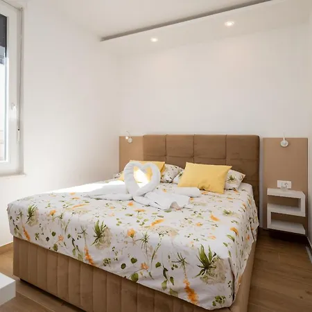 Exquisite And Stylish Trogir